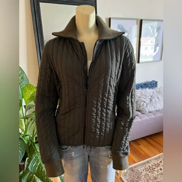 🎉HP🎉 PRADA Olive Green Quilted Double Zip Nylon Jacket - Picture 8 of 16